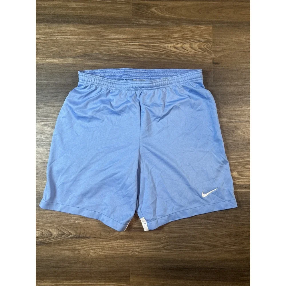 Nike Dri Fit Slim Fit Athletic Soccer Training Shorts Womens